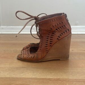 JEFFREY CAMPBELL FOR ANTHROPOLOGIE Lace up Sandal